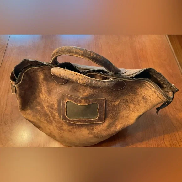 Vintage Leather Bowling Ball Bag - Picture 3 of 15